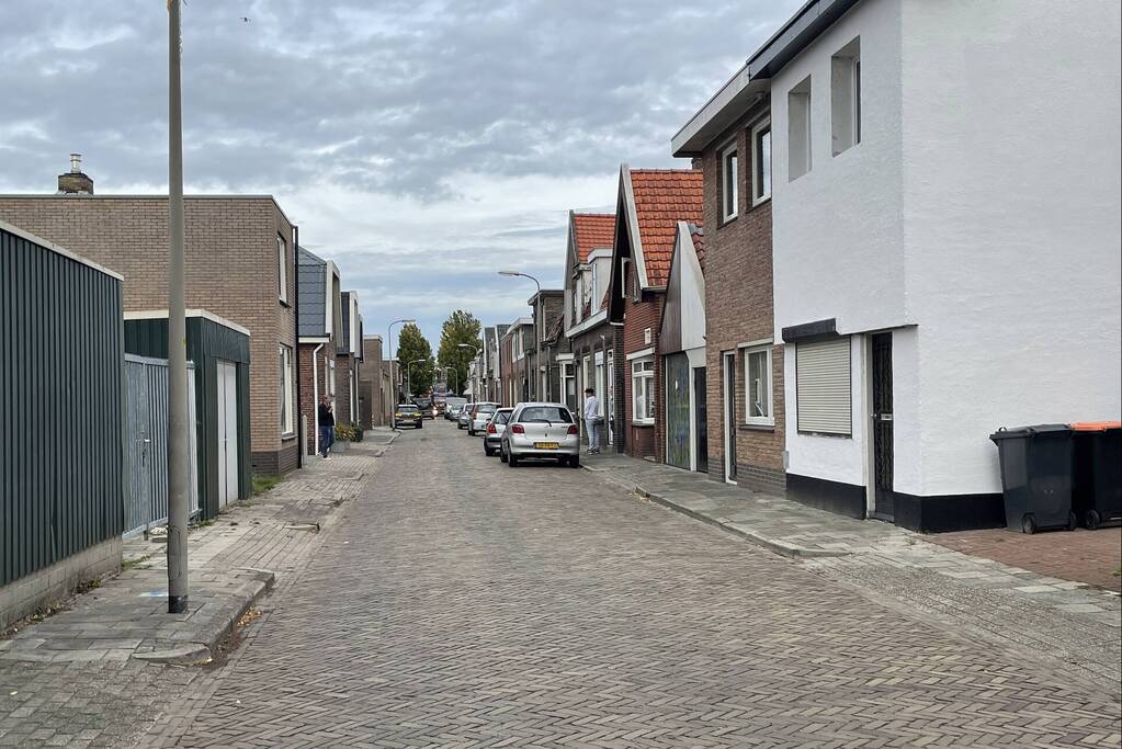 Forse rookontwikkeling bij brand in schuur