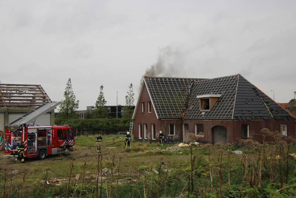 Brand ontstaan in leegstaande woning
