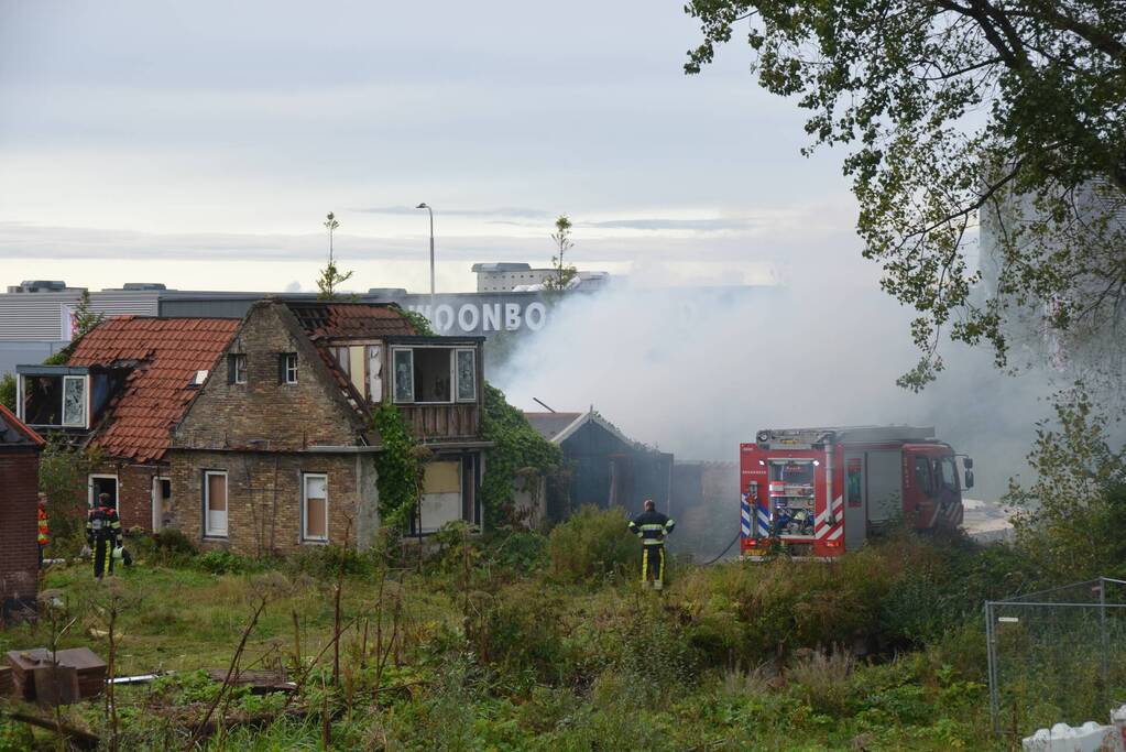 Wederom brand bij slooppanden