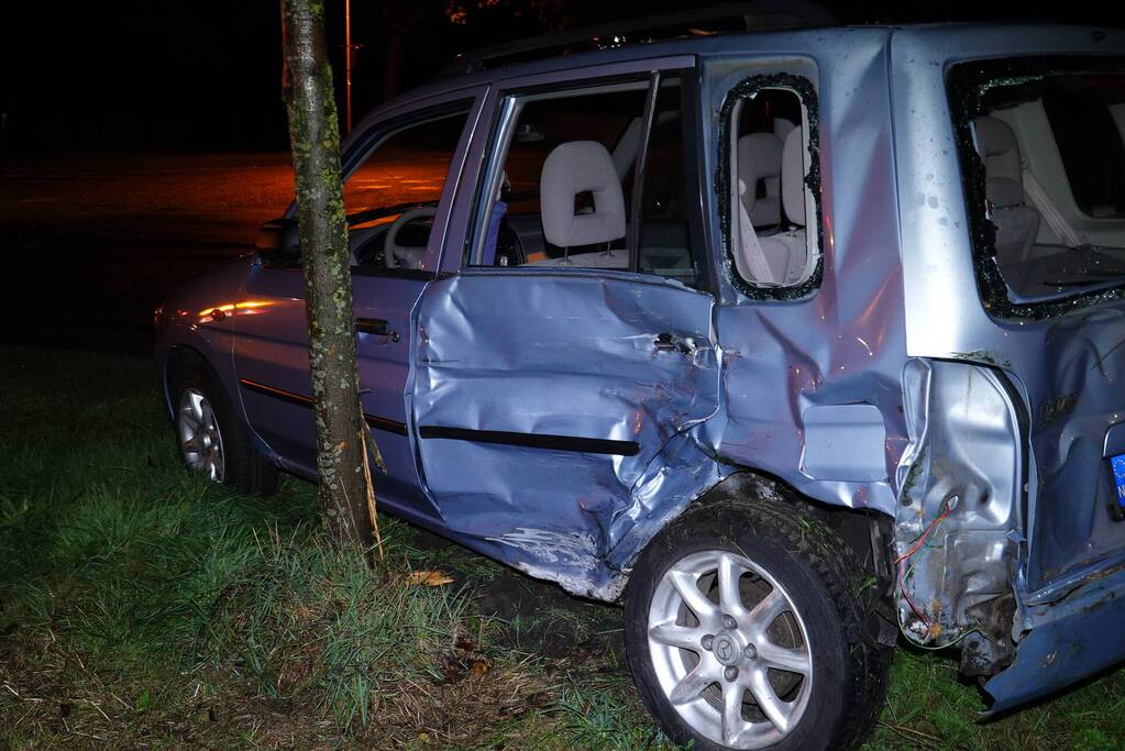 Veel schade bij verkeersongeval