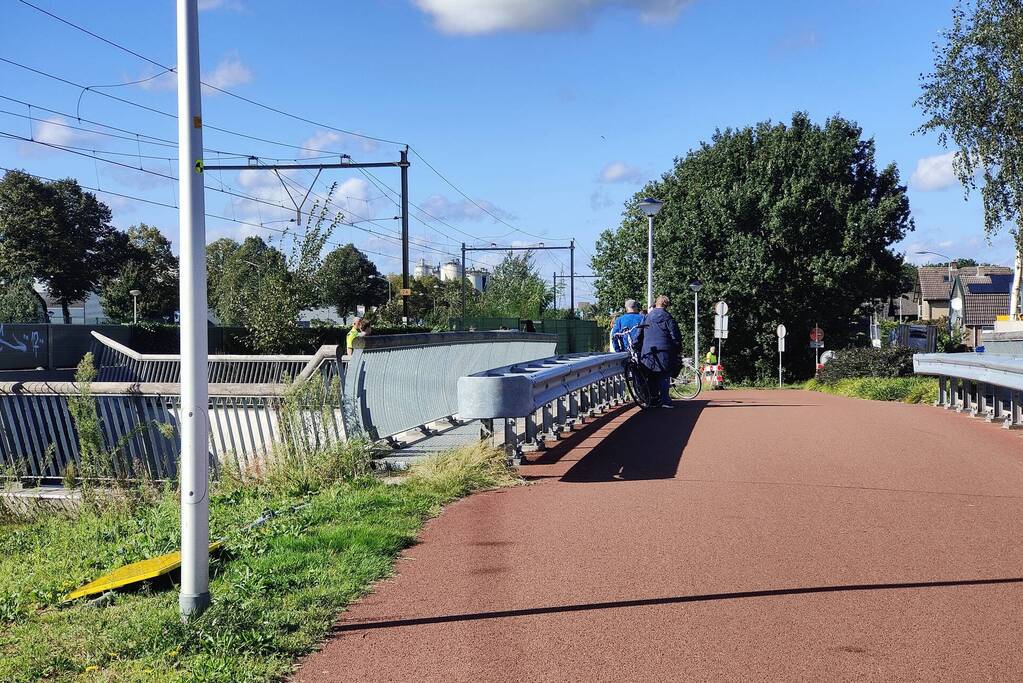 Treinverkeer ondervindt hinder; persoon door politie meegenomen