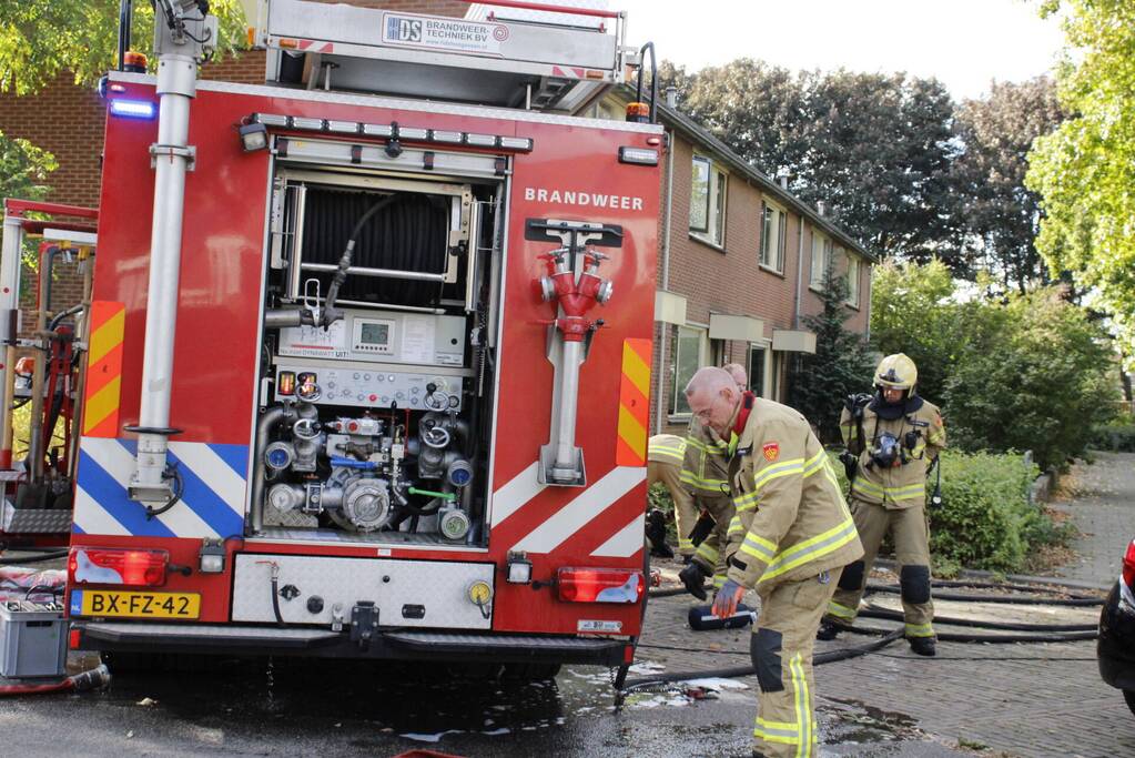 Cv-ketel op zolder vliegt in brand van woning