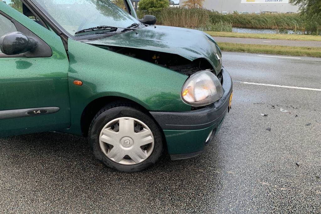 Flinke schade bij kop-staartbotsing