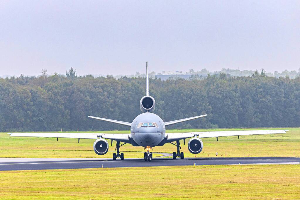 Laatste ronde KDC-10-transportvliegtuig van Defensie