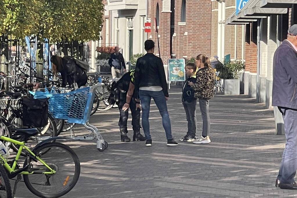 Jongeman gewond bij steekpartij