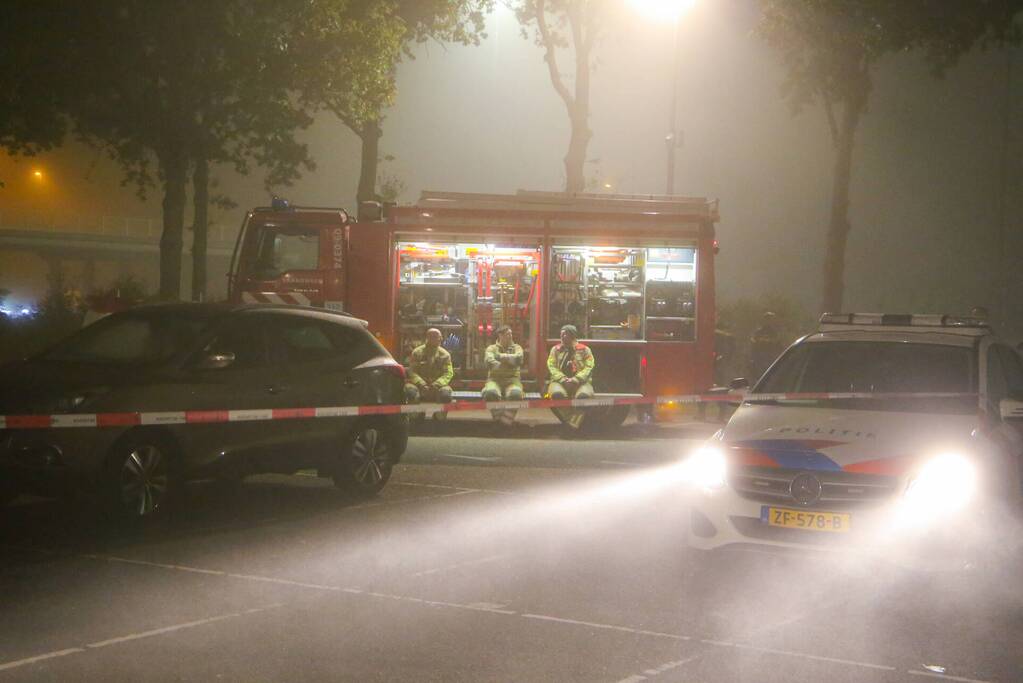 Politie doet onderzoek naar vondst stoffelijk overschot in auto