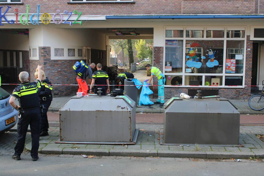 Persoon zwaargewond na val van hoogte