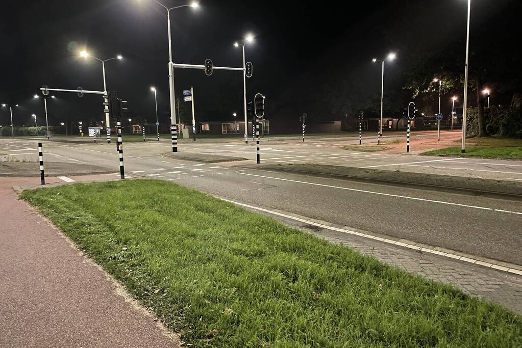Kruispunt platgelegd door explosie verkeerslicht