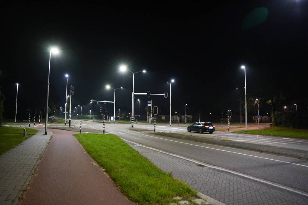 Kruispunt platgelegd door explosie verkeerslicht
