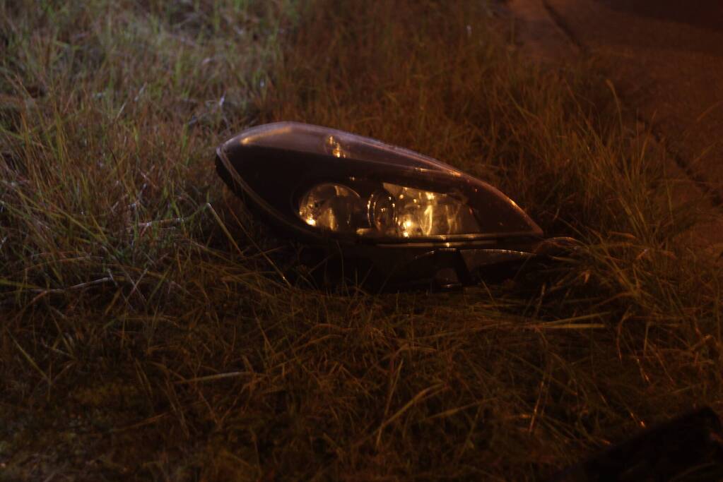 Bestuurder van auto botst tegen mast luchtalarm