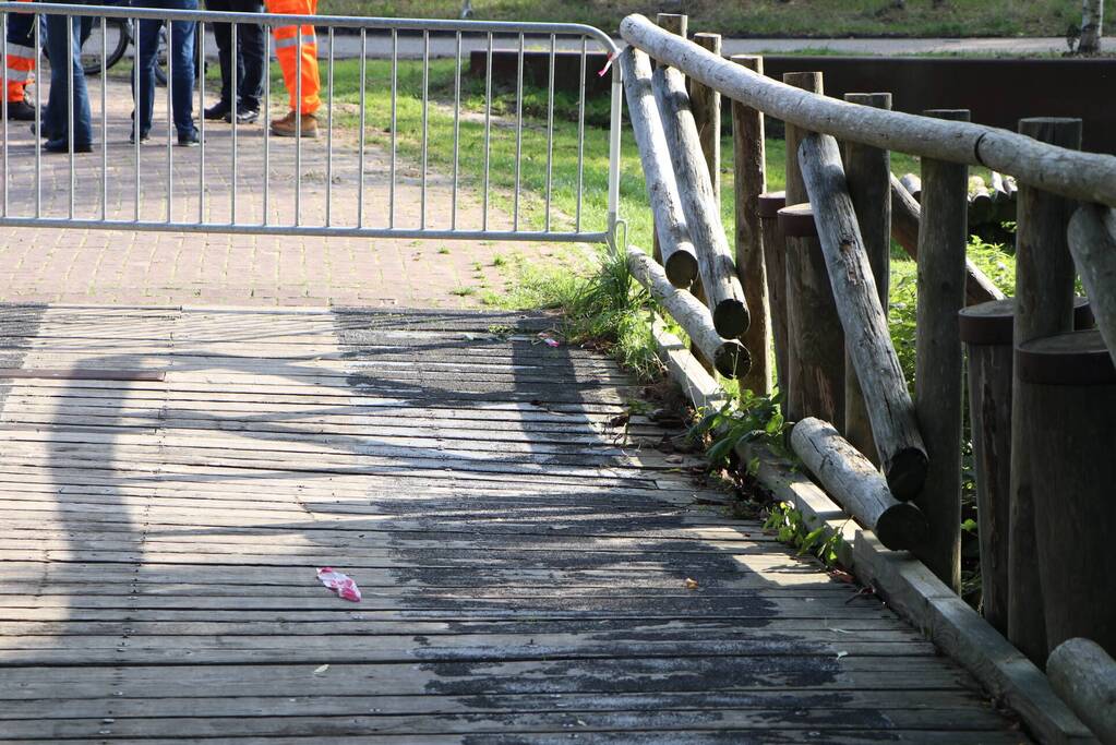 Brug zakt in tijdens marathonloop