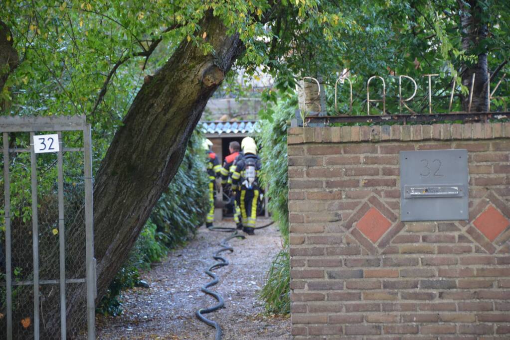 Dak vat vlam na werkzaamheden dakdekkers