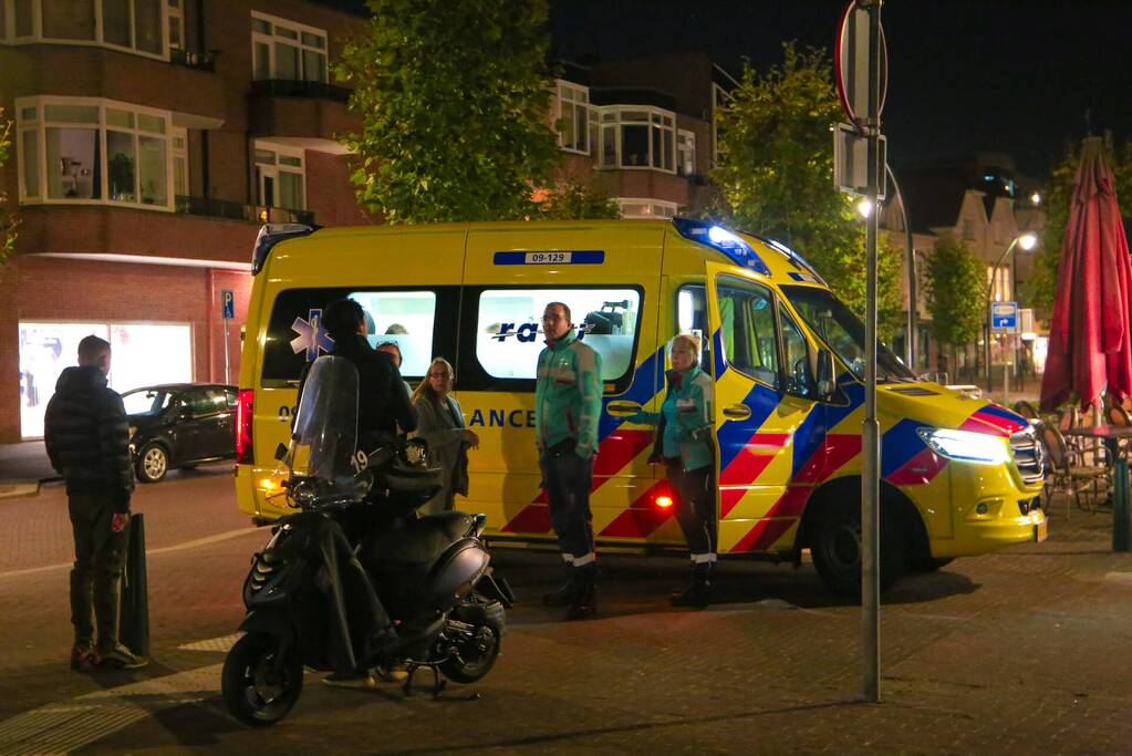 Ongeval tussen auto en scooter