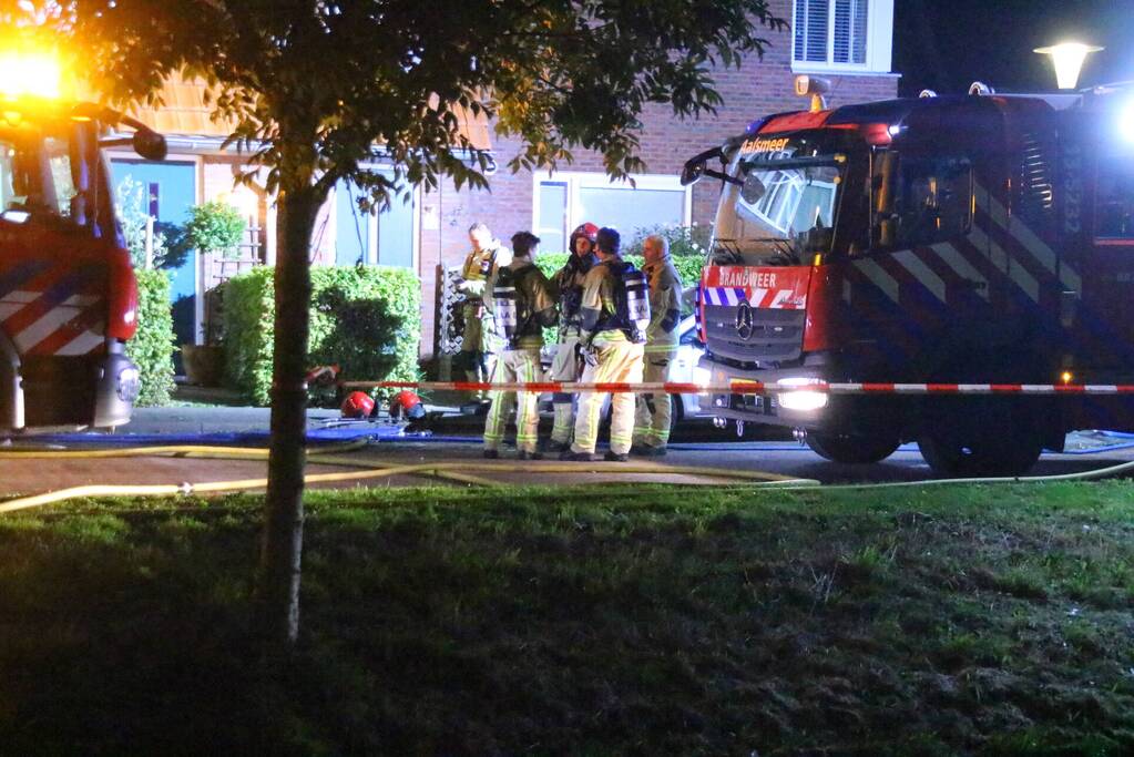 Dakgedeelte verwoest na brand