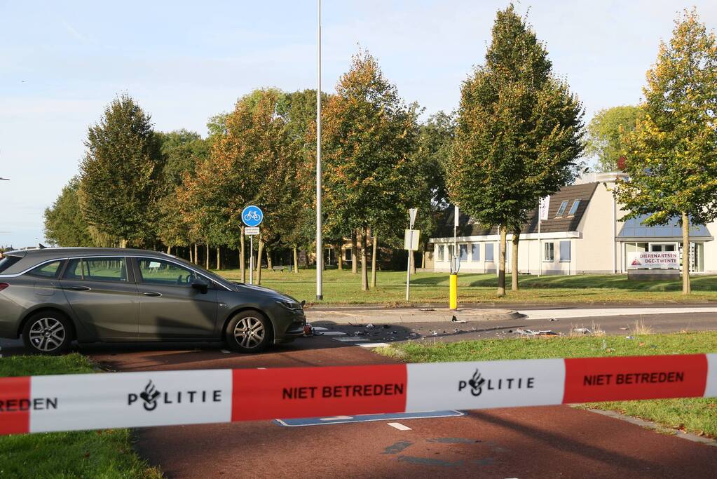 Brommerrijder gewond bij aanrijding
