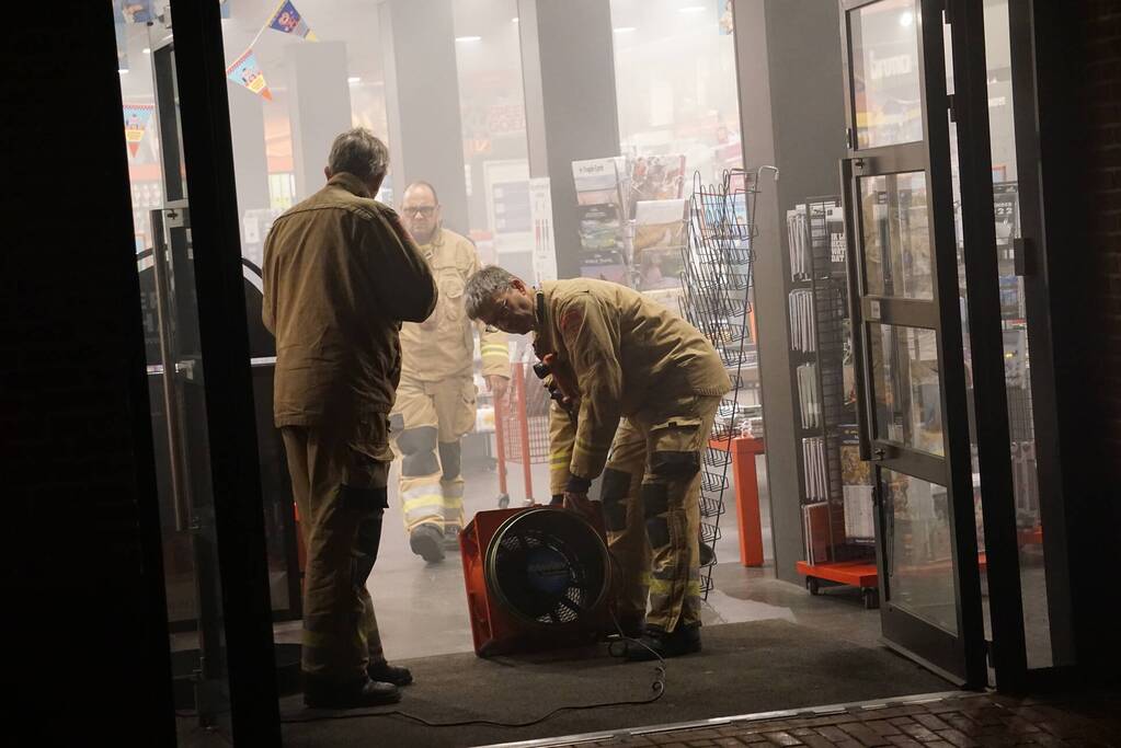 Mistgenerator zet Bruna vol rook