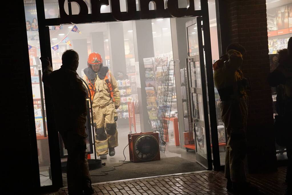 Mistgenerator zet Bruna vol rook