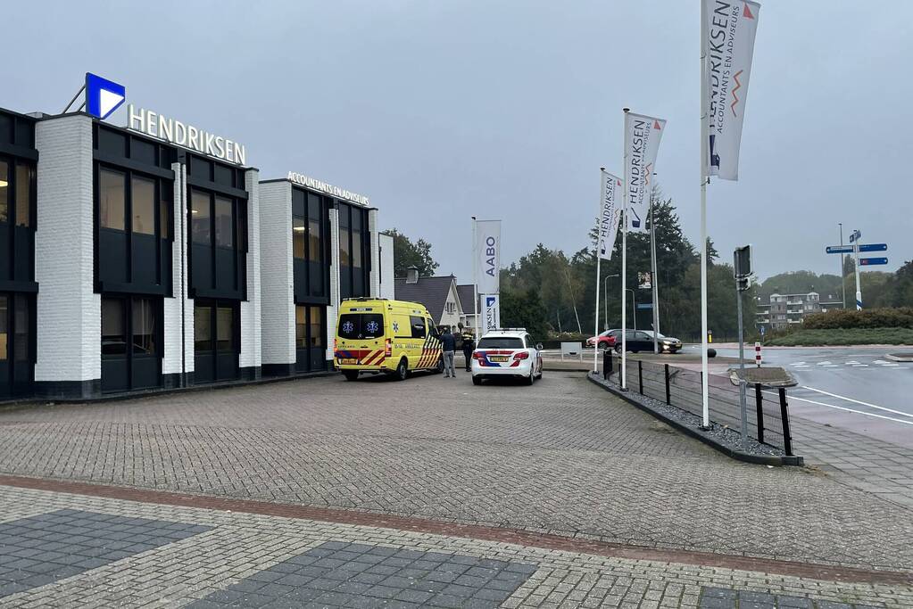 Fietsster onderuitgegaan bij botsing