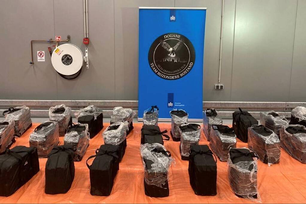 Douane onderschept 712 kilo cocaïne in sporttassen