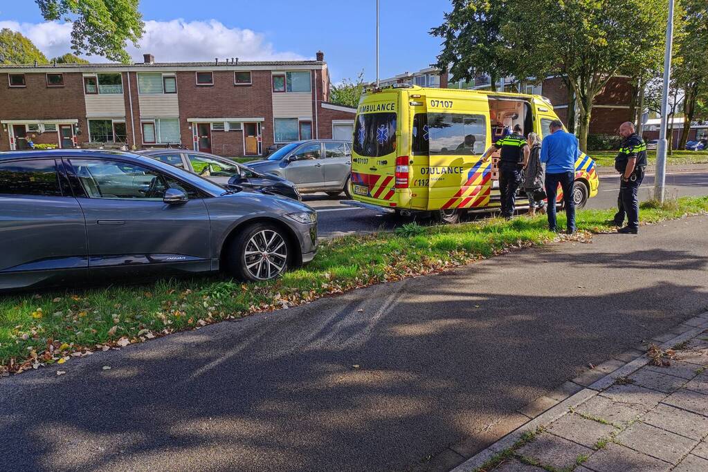 Fietsster gewond bij verkeersongeval in Bloemenbuurt