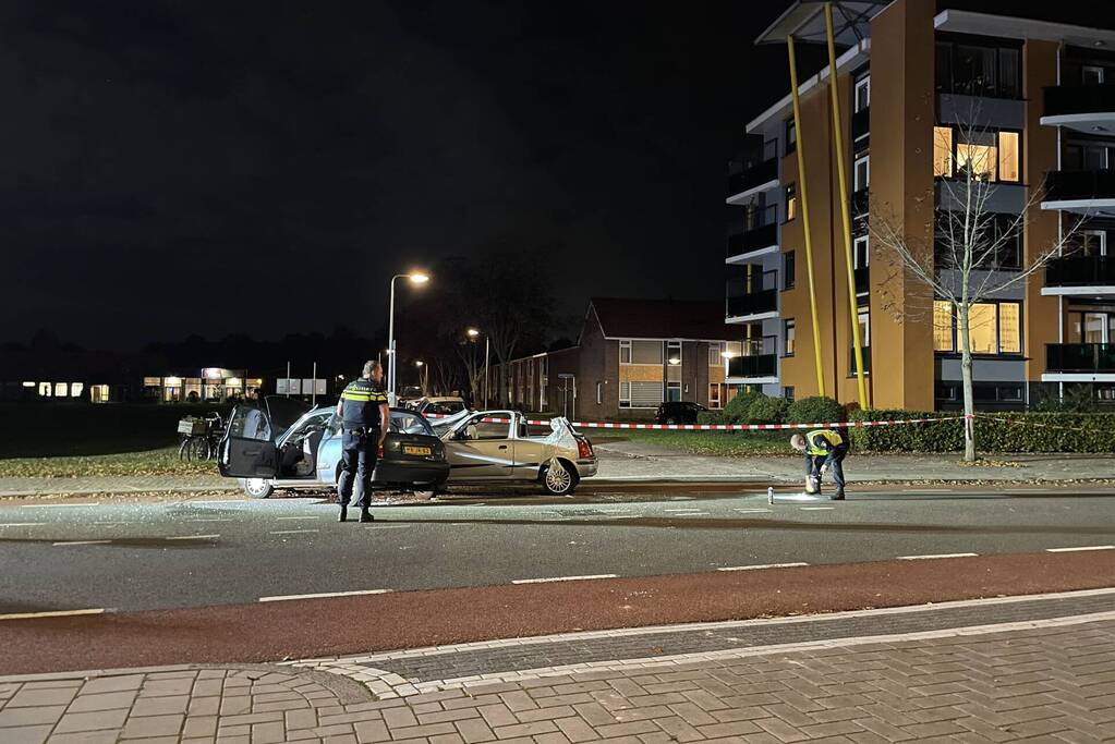 Twee gewonden bij ernstig ongeval