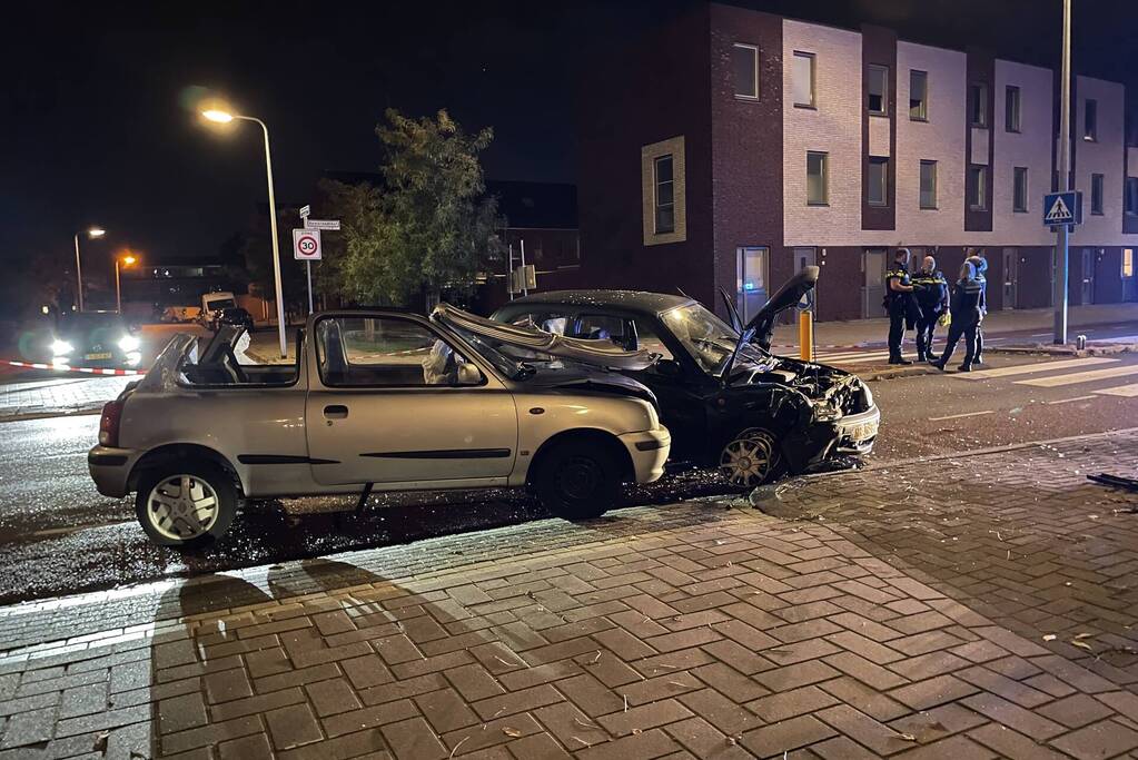 Twee gewonden bij ernstig ongeval