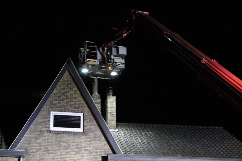 Schoorsteenbrand in vrijstaande woning