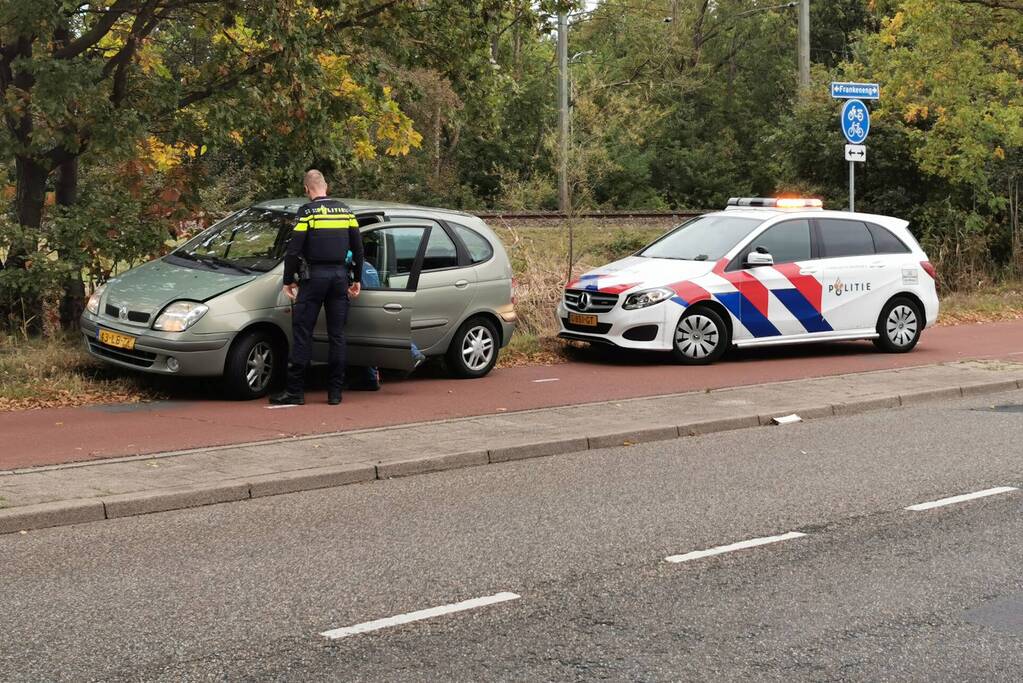 Drie personen gewond bij kop-staart aanrijding
