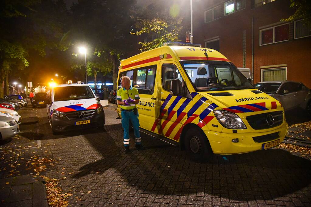 Man gewond bij steekpartij in woning
