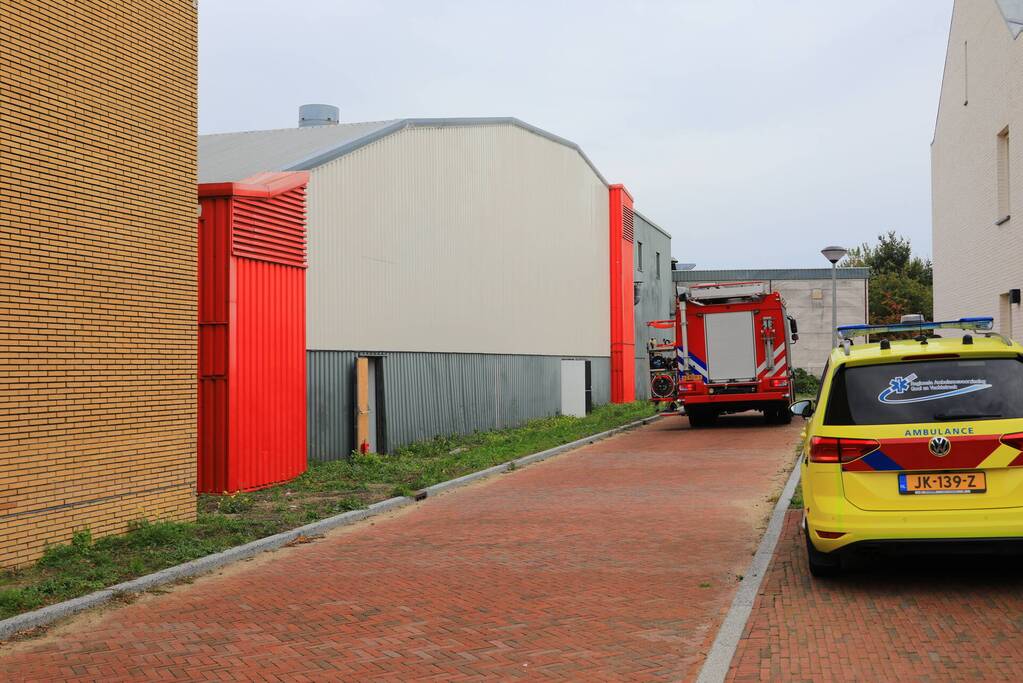 Decoratie-auto Coronel Lasergames rolt naar beneden, drie gewonden