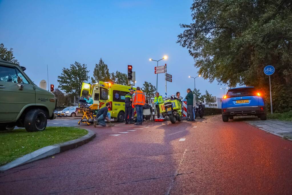 Motorrijder gewond na valpartij bij beruchte stoplicht