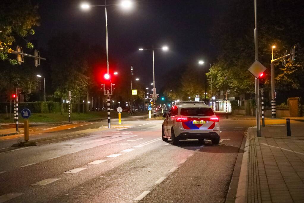 Politieinzet op parkeerterrein bij Jumbo