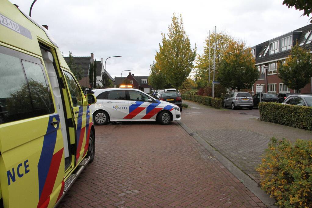 Flinke ravage bij botsing tussen auto's