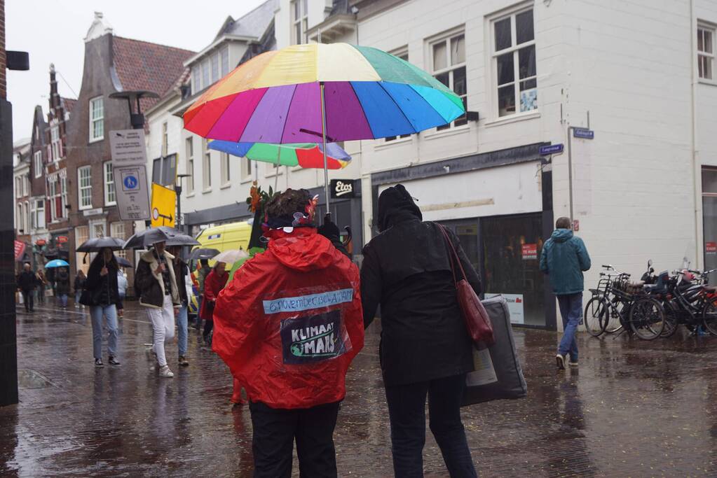 Klimaatactivisten vragen aandacht voor klimaatmars