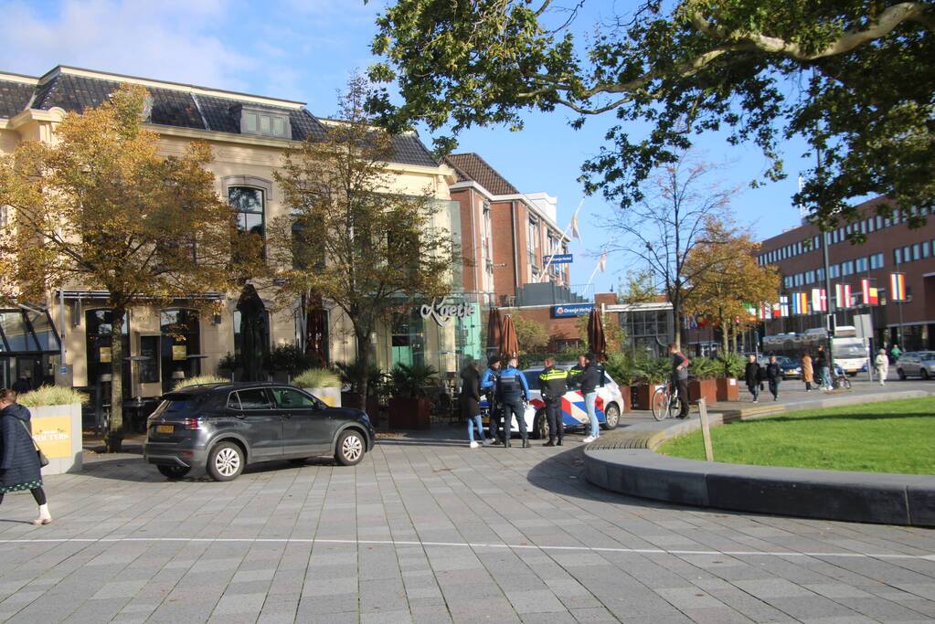 Overlastgevende zwerver aangehouden en meegenomen