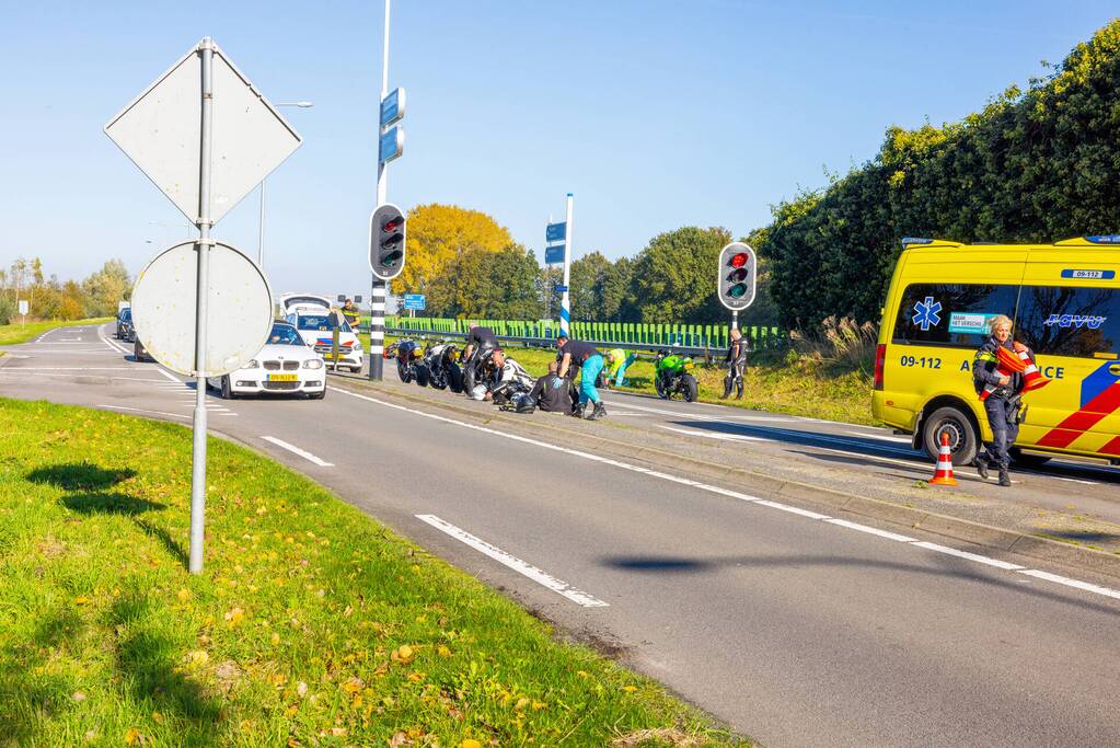 Twee motorrijders gewond bij ongeval