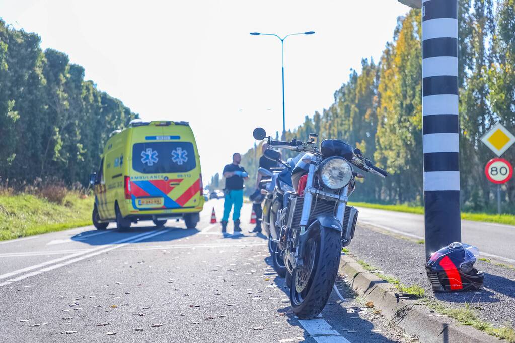 Twee motorrijders gewond bij ongeval