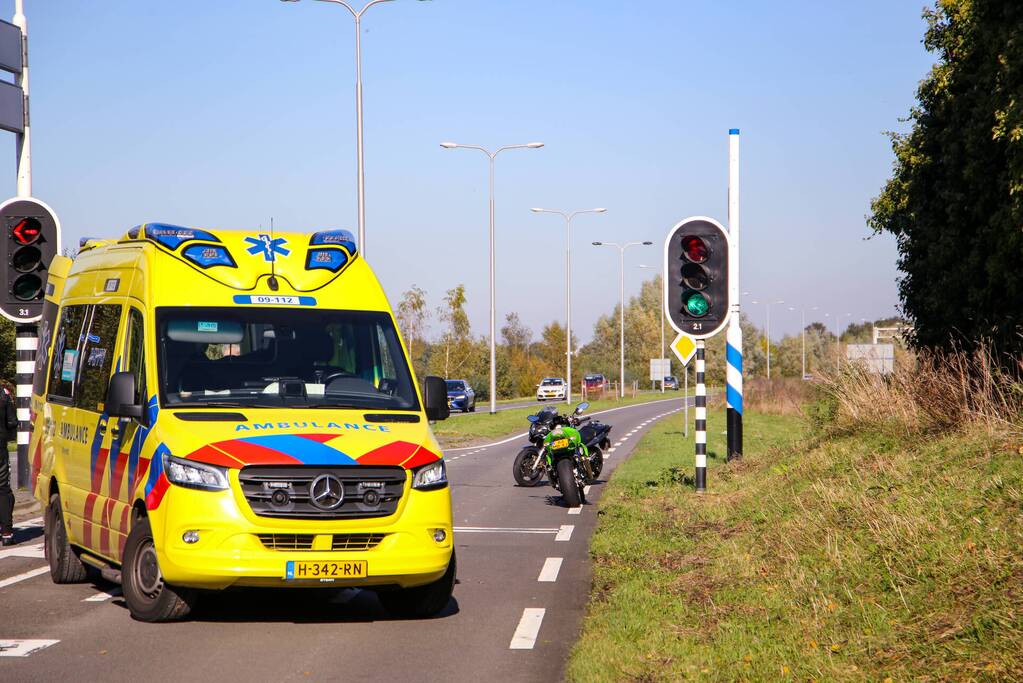 Twee motorrijders gewond bij ongeval