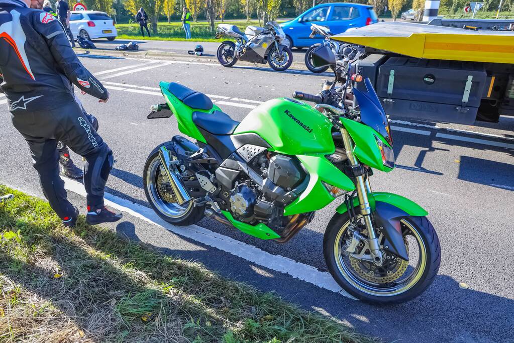 Twee motorrijders gewond bij ongeval