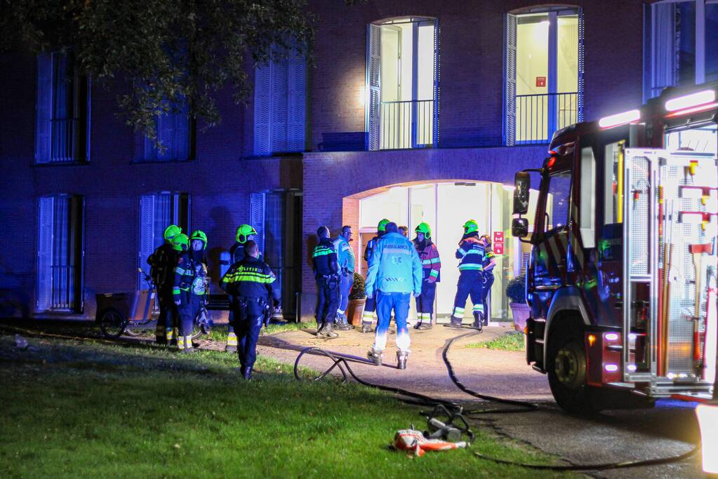 Appartementen ontruimd door brand in trappenhuis