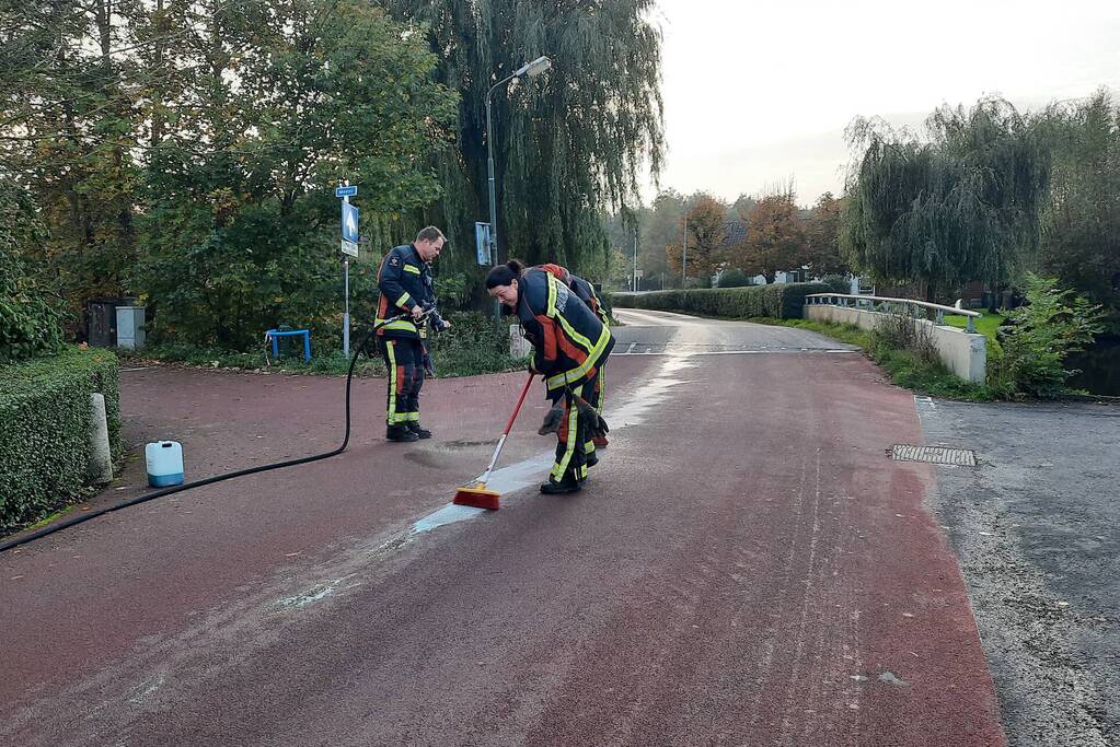 Traktor veroorzaakt kilometer lang oliespoor