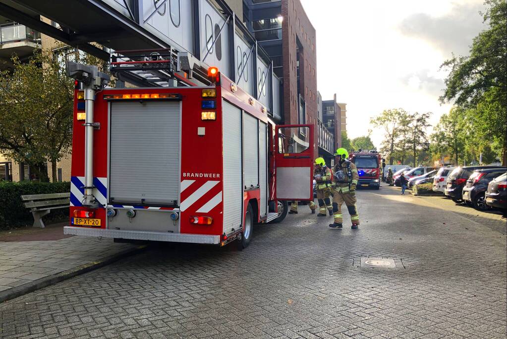 Bewoners mogen flatgebouw niet in na brandmelding