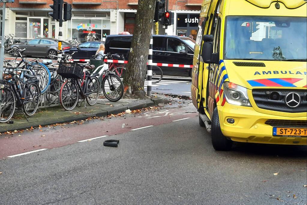 Bestuurder van scootmobiel gewond bij aanrijding
