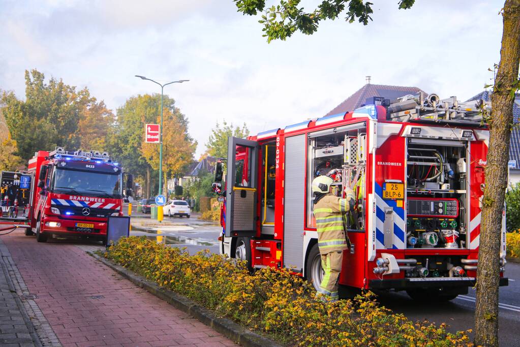 Grote brand in cafe met bovenwoning