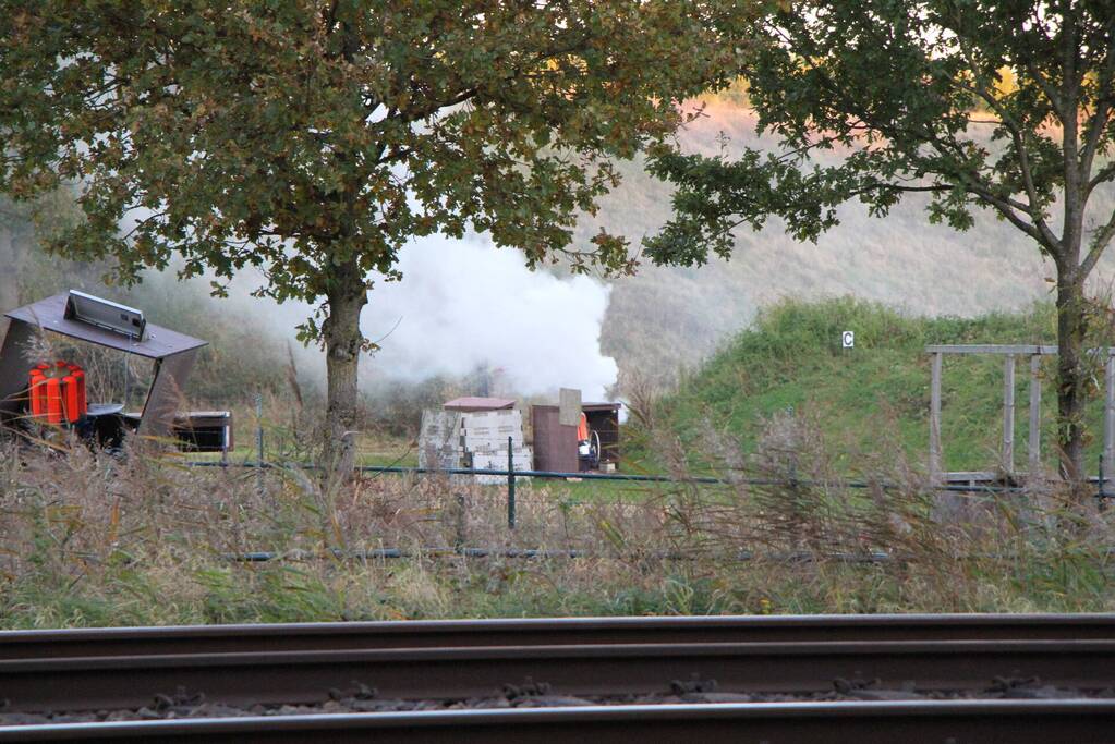 Veel rookontwikkeling door brand op schietbaan De Wildenberg