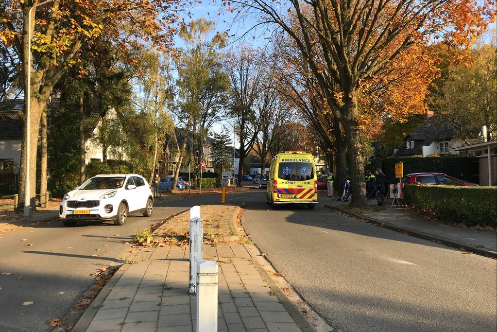 Gewonde na botsing tussen motor en fietser