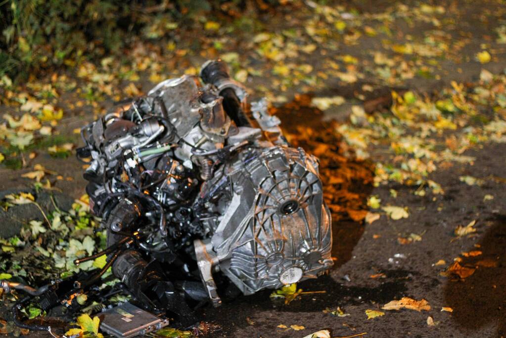 Twee gewonden bij zware crash