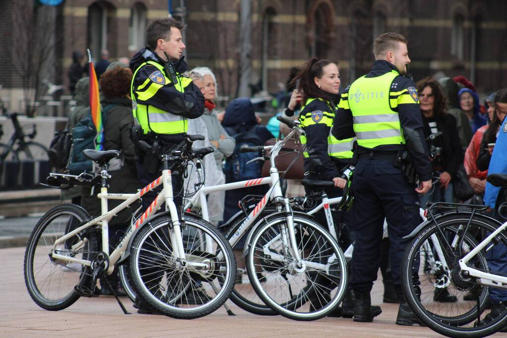 Politie aanwezig bij demonstratie