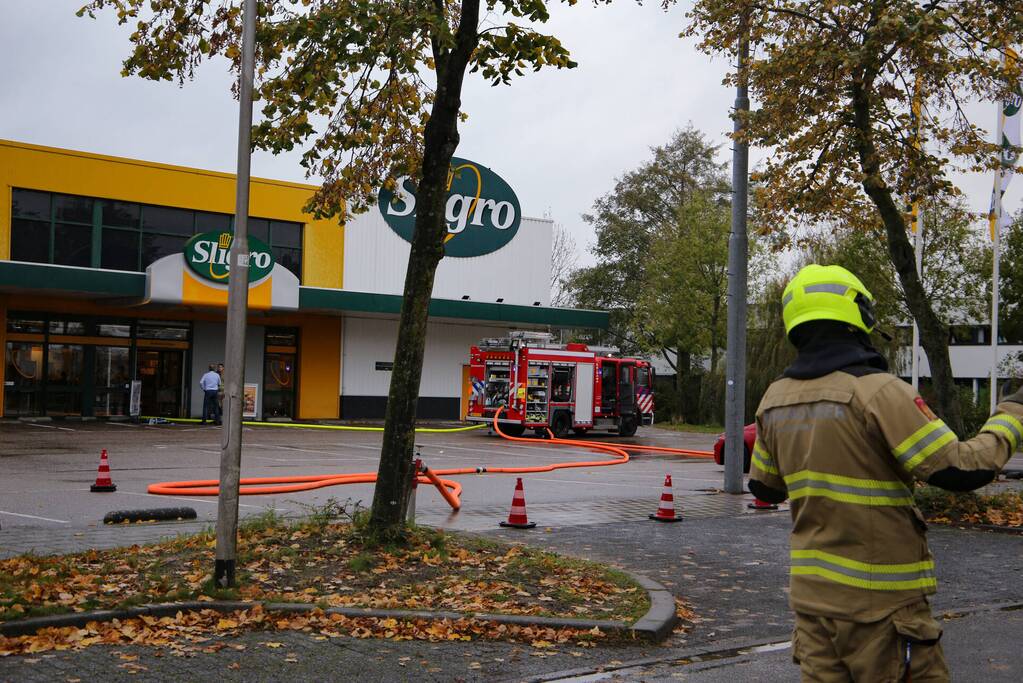 Grote brand in machinekamer Sligro