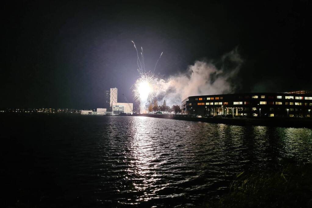 Vuurwerkshow zorgt voor veel vertier